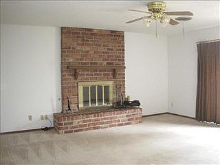 3rd image of 4203 N Aydelotte Ave