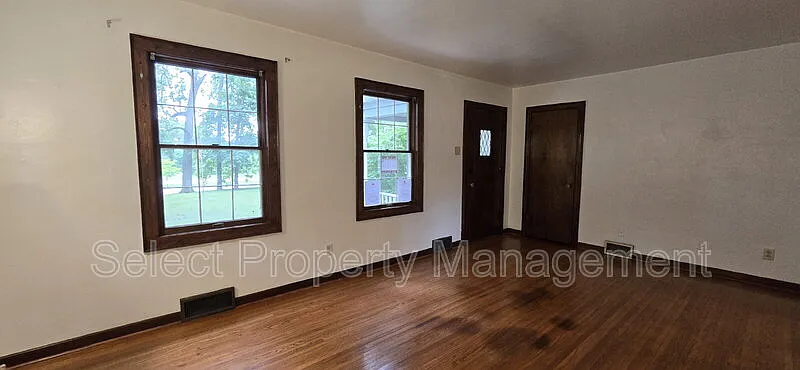 2 bed, 1.0 bath, 948 sqft, $1,149 — Photo 3
