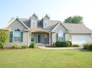 513 Countryside Cir, Rensselaer, IN 47978