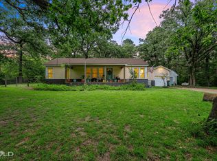 6151 Pine Hill Rd, Shreveport, LA 71107