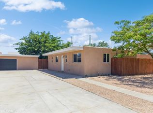 4902 Headingly Ave NE, Albuquerque, NM 87110