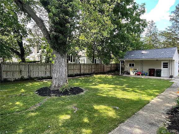 4th image of 1229 W Dorothy Ln