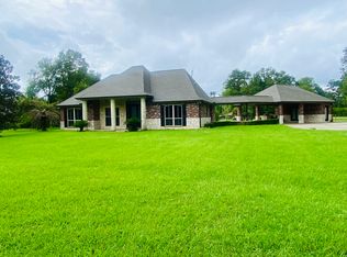 14040 Sellers Ln, Walker, LA 70785