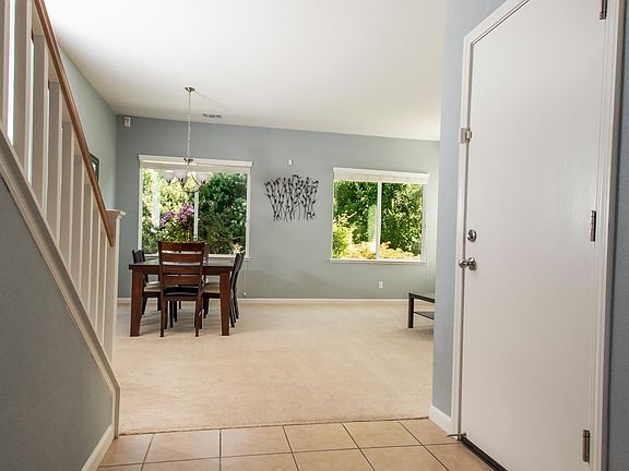 4th image of 1522 Highland Dr
