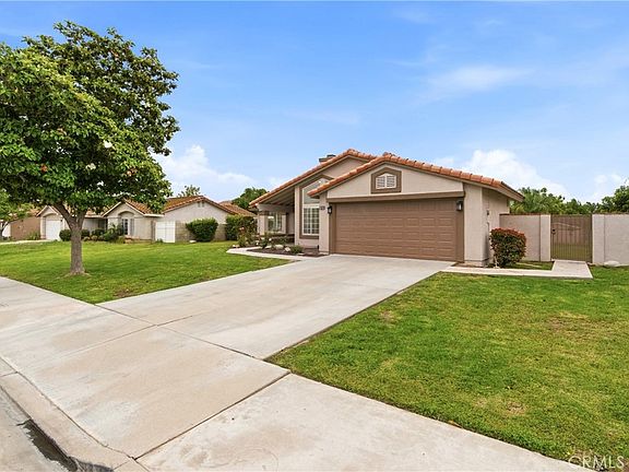 3rd image of 11034 Sierra Tree Ln