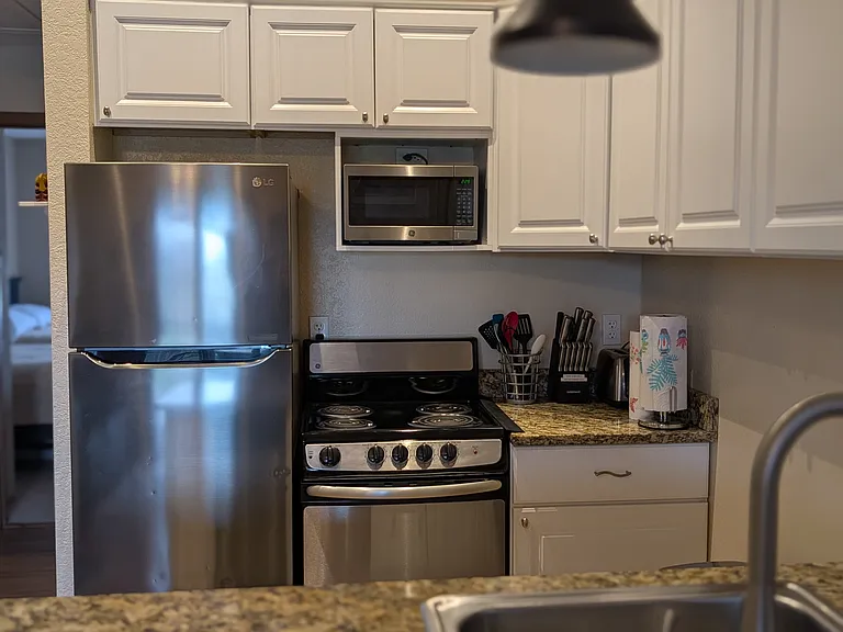 6254 N Harris Harbor Dr — Photo 2