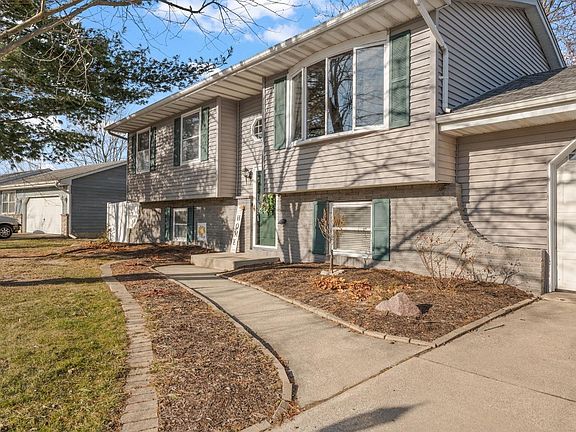 3rd image of 4040 W 74th Ave