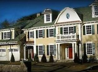 205 Cliff Rd, Wellesley, MA 02481