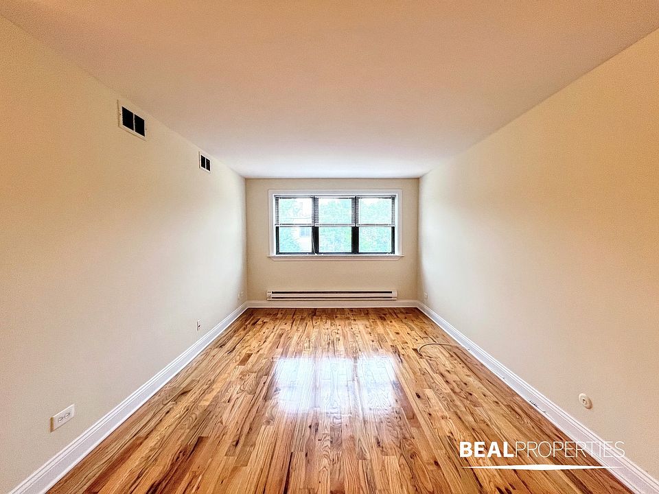 1st image of 555 W Arlington Pl APT 309