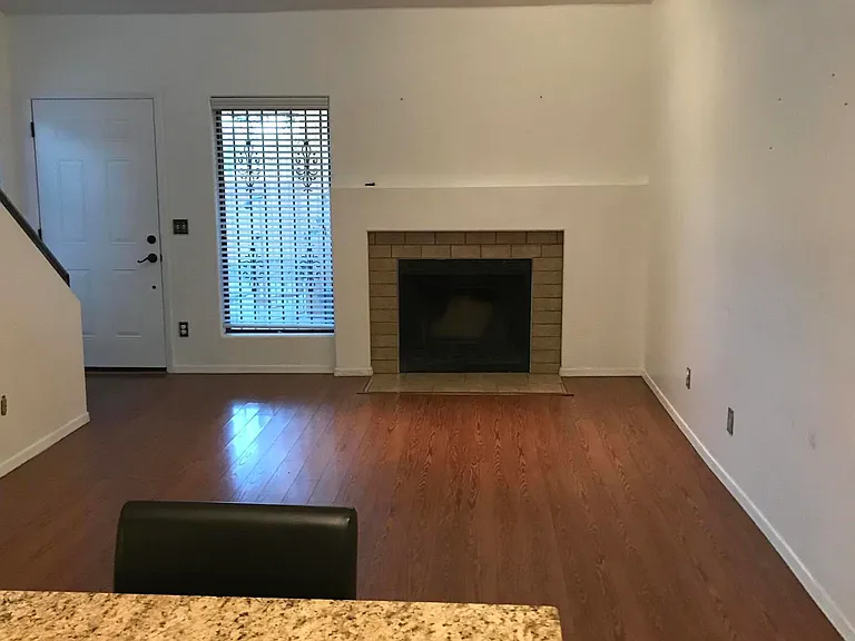 4020 N Weimer Pl — Photo 6