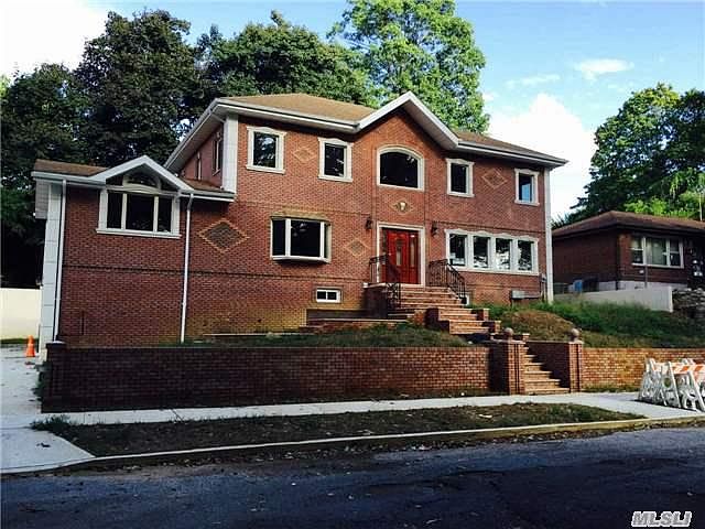 1st image of 8701 Clover Pl
