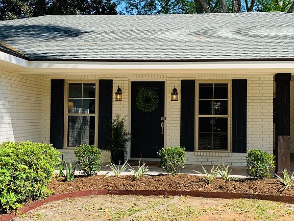 5th image of 102 Cicero Cir
