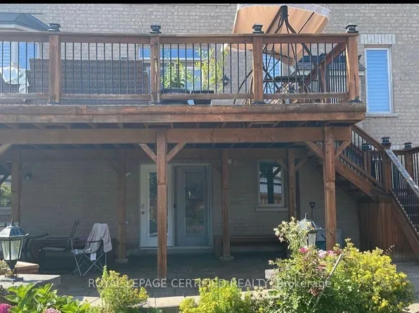 17 Fallowfield Rd, Brampton, ON L6X 0W3