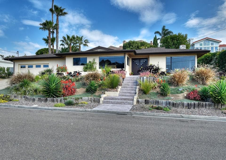 1st image of 5945 Avenida Chamnez