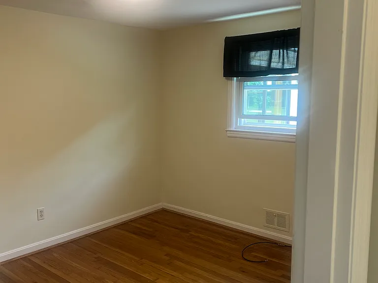 Bedroom #1 10x11