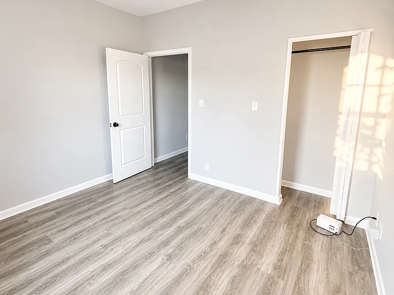 1619 Barber St — Photo 4