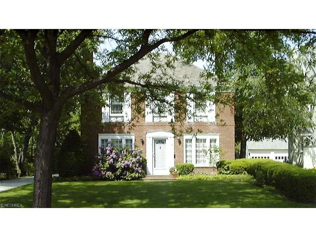 2406 Glendon Rd photo 1