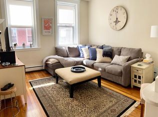 7 Baldwin Pl APT 2, Boston, MA 02113
