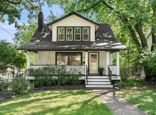 1529 41st St, Des Moines, IA 50311