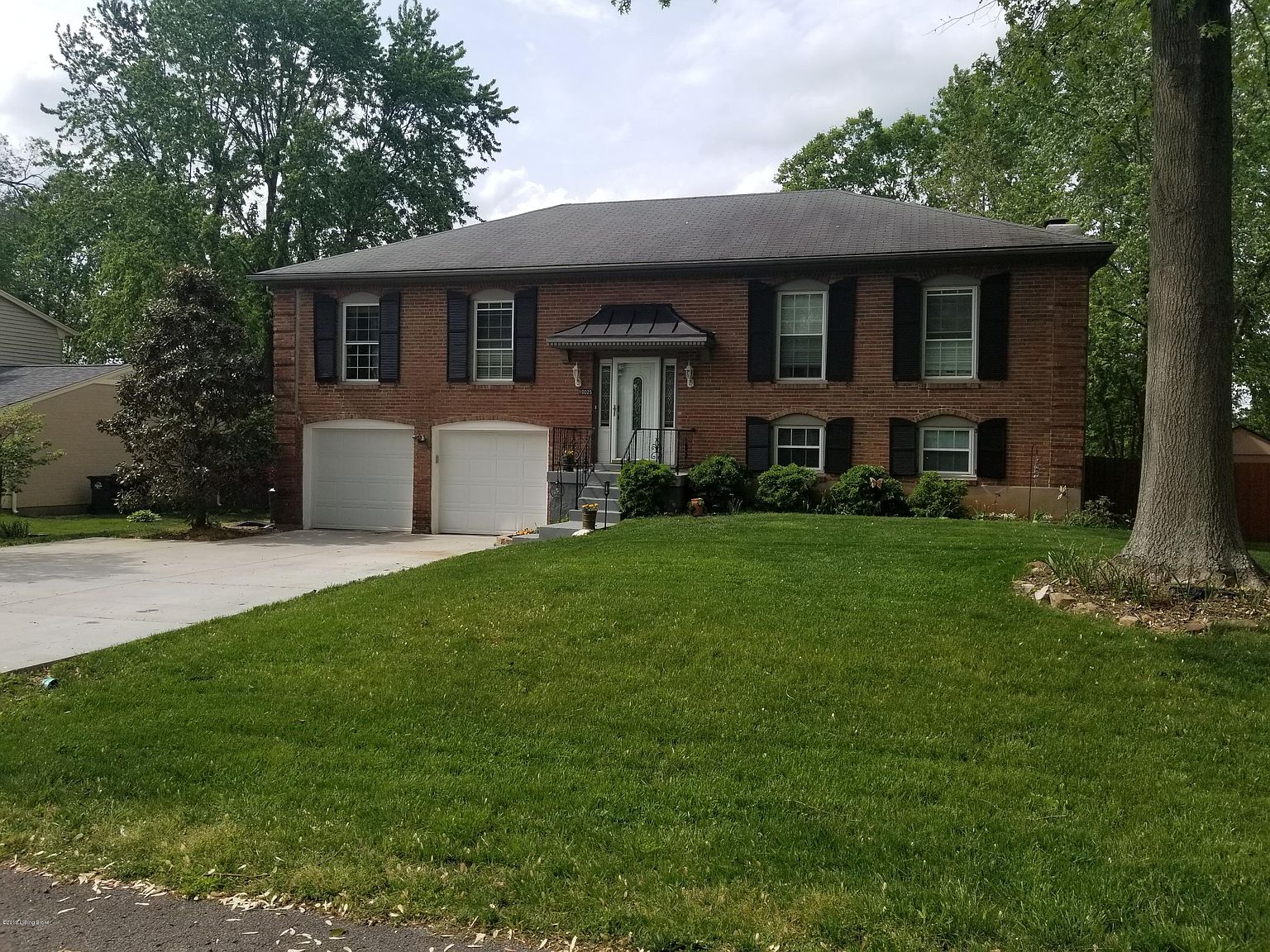 10025 Clearcreek Way, Louisville, KY 40223 Zillow