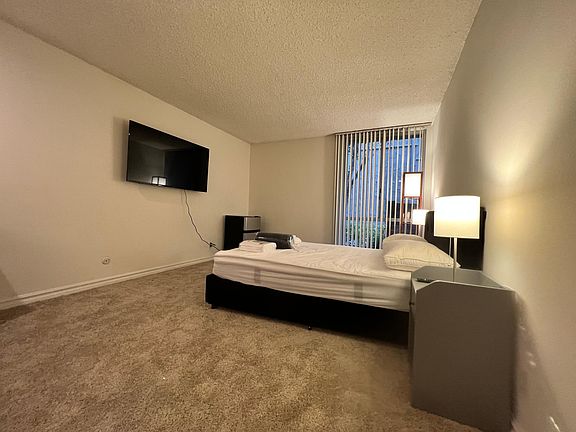 3rd image of 6410 Green Valley Cir