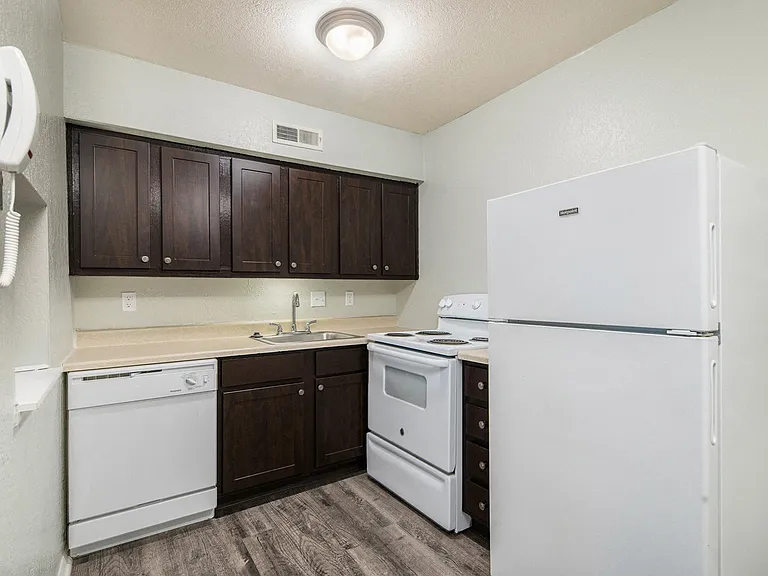 Briargate Apartments — Photo 12