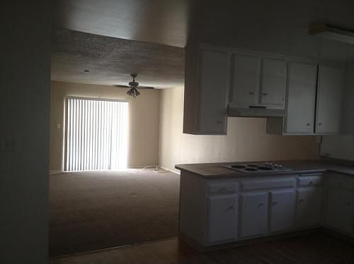 2nd image of 2833 Palm Springs Way