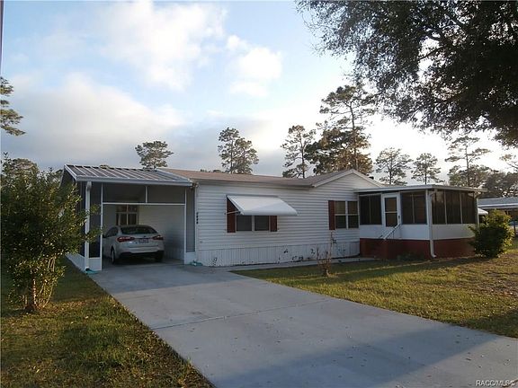 3rd image of 7848 W Summertree Dr