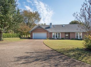 110 Catherine Ct, Florence, AL 35630