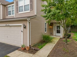 1107 Colonial Dr, Joliet, IL 60432