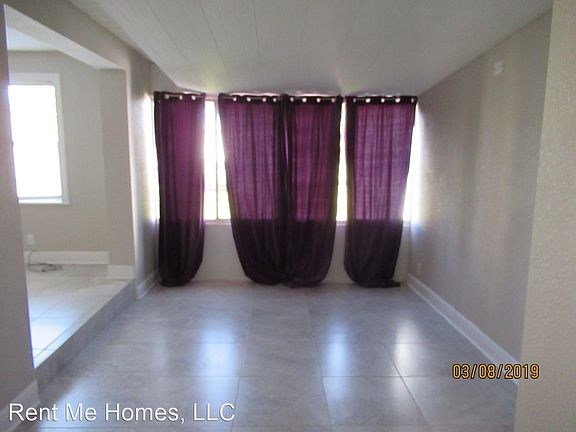 2nd image of 3330 S Peninsula Dr APT 2