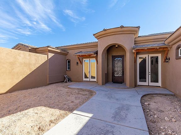 5th image of 9413 W El Cortez Pl