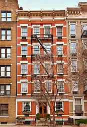 335 West 21st Street in Chelsea
