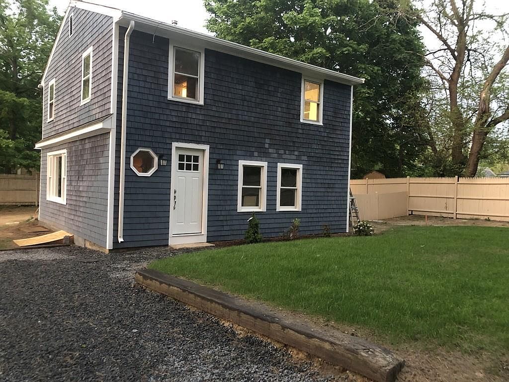 138 Milford St, Hanson, MA 02341, MLS# 73135757