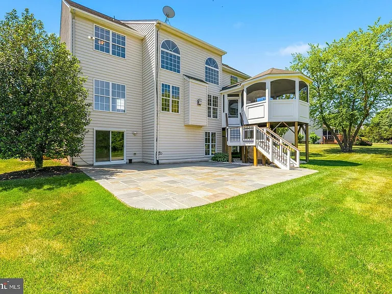 21916 Bellair Ct — Photo 52