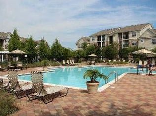 5170 William Colin Ct APT A, Centreville, VA 20120