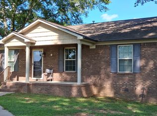105 Oak Ln, Rogersville, AL 35652