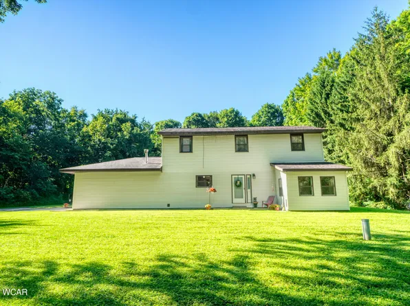 1725 Irvin Rd, Lima, OH 45807