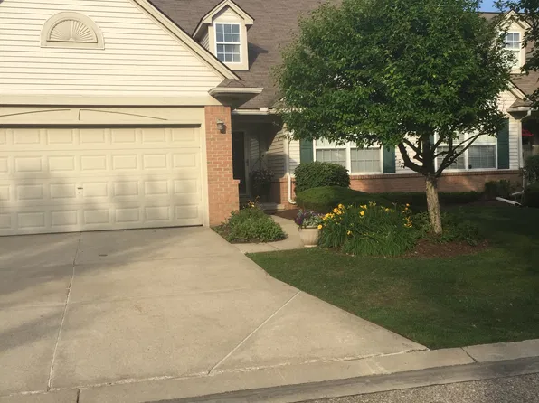 6396 Heron Park Way #1, Clarkston, MI 48346