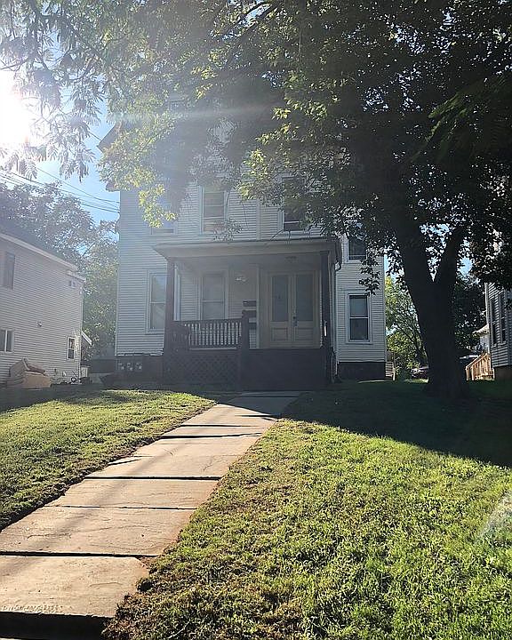 2nd image of 75 Linsley Ave