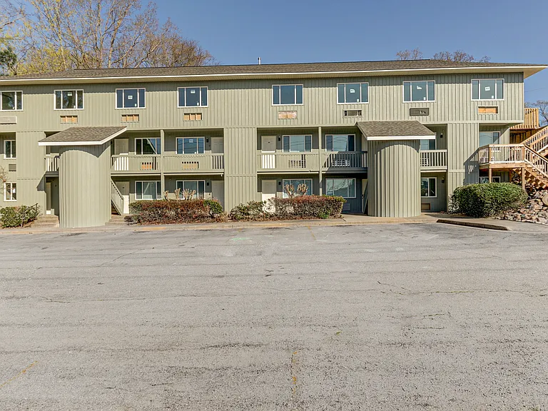 5390 Central Ave #103 — Photo 17