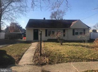 706 Embassy Ter, Vineland, NJ 08360