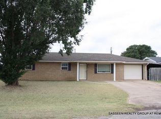 102 Liberty Cir, Walters, OK 73572