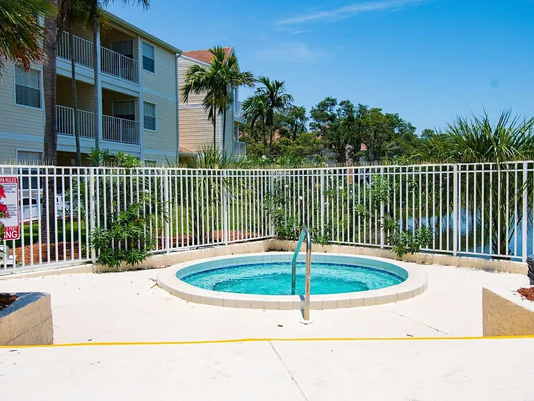 650 Island Club Ct #2-ID1044347P — Photo 28