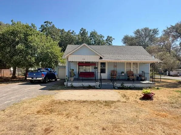 1000 N Chalmers St, Altus, OK 73521
