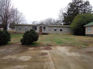 140 Caston Cir, Boiling Springs, SC 29316