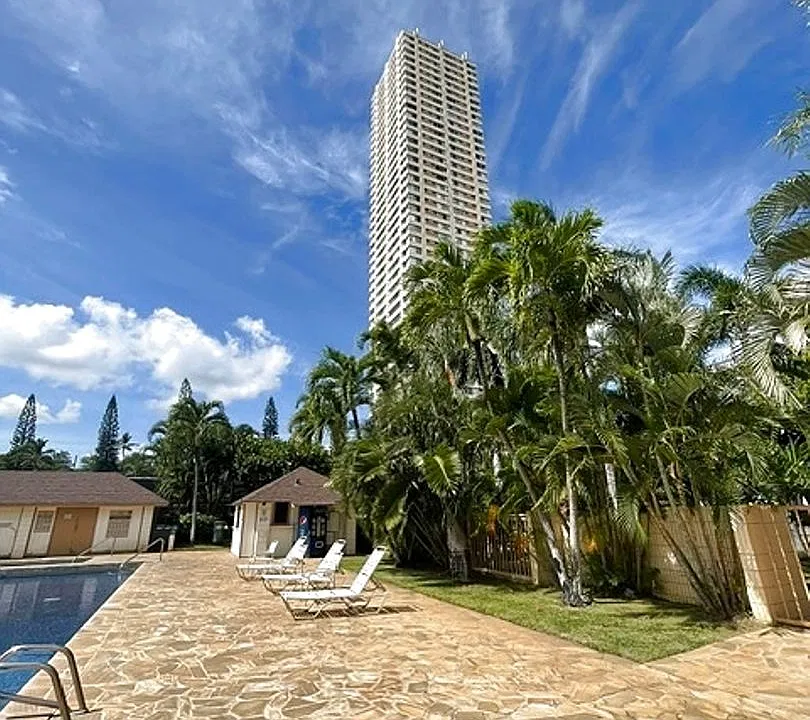 1060 Kamehameha Hwy #2505A