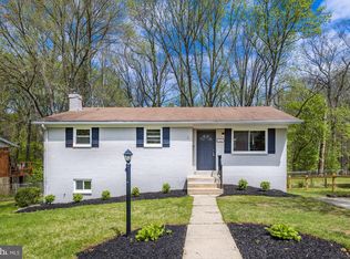 11019 Schuylkill Rd, Rockville, MD 20852