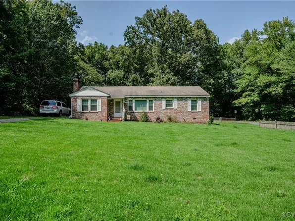 10100 Dakins Dr, North Chesterfield, VA 23236