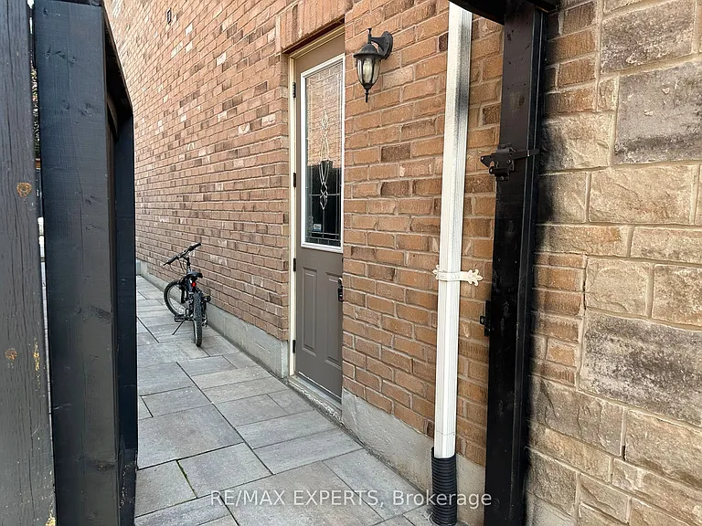 17 Anderson Cove Trl E #BASEMENT — Photo 2